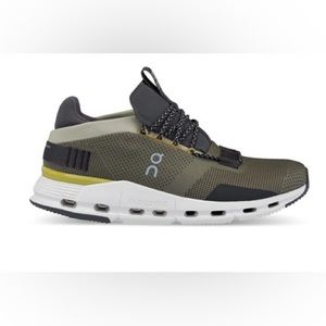 Men’s On Cloudnova Sneakers Size 10 Ivy/Eclipse